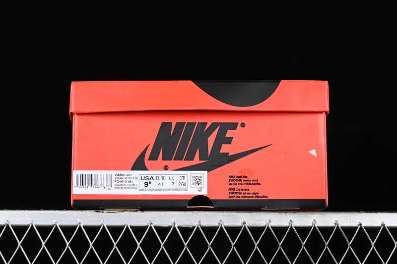 All categories Air Jordan Jordan series basketball shoes Air Jordan 1 High Z version Air Jordan 1 High OG "Satin Bred" AJ1 Joe 1 silk forbidden wear FD4810-061